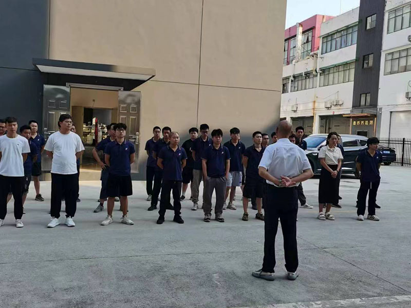 多宝官网集团公司早会